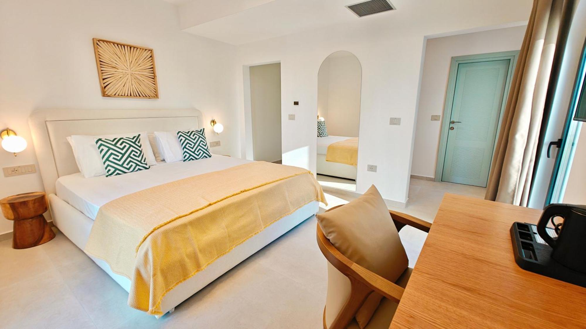 סרנדה Villa Margarit Boutique Hotel מראה חיצוני תמונה