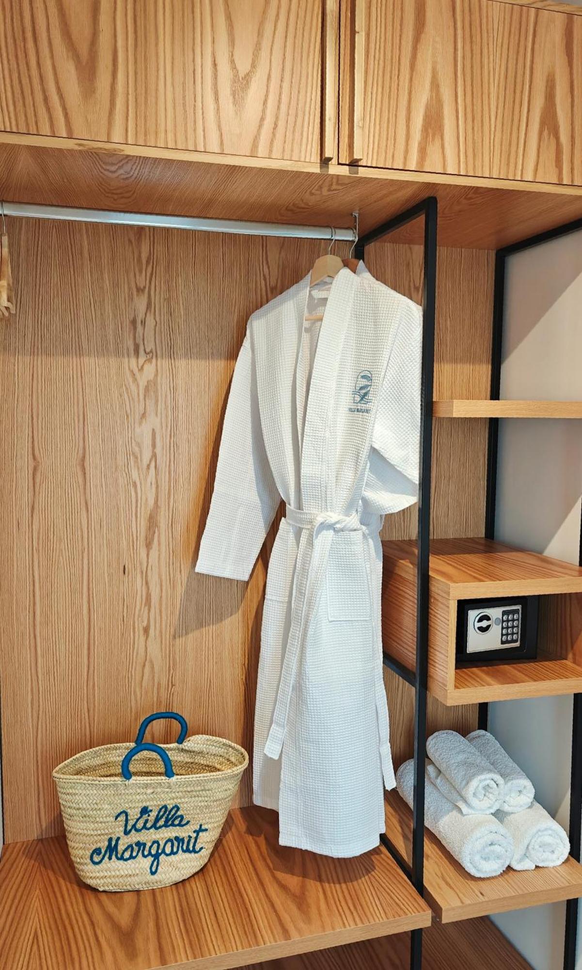 סרנדה Villa Margarit Boutique Hotel מראה חיצוני תמונה