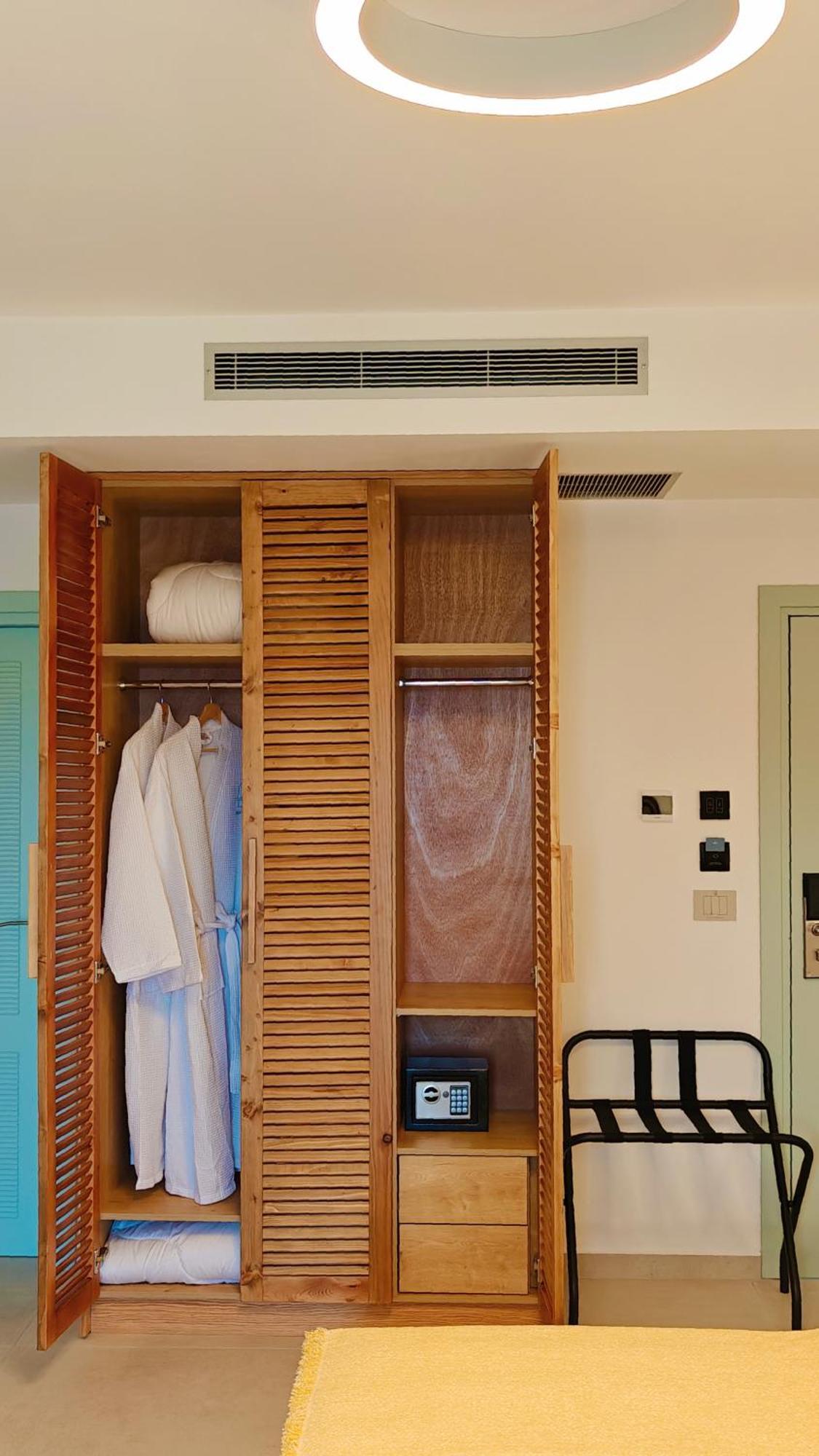 סרנדה Villa Margarit Boutique Hotel מראה חיצוני תמונה