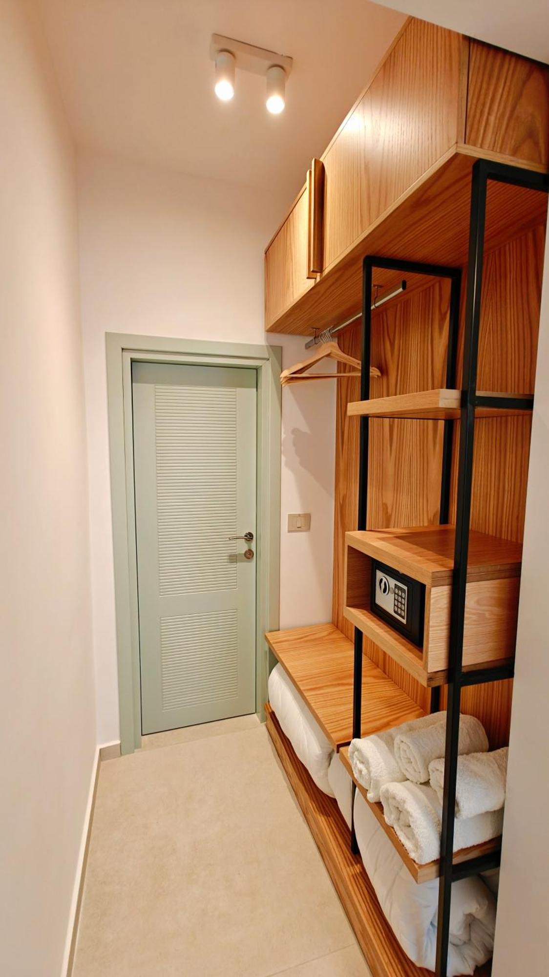 סרנדה Villa Margarit Boutique Hotel מראה חיצוני תמונה