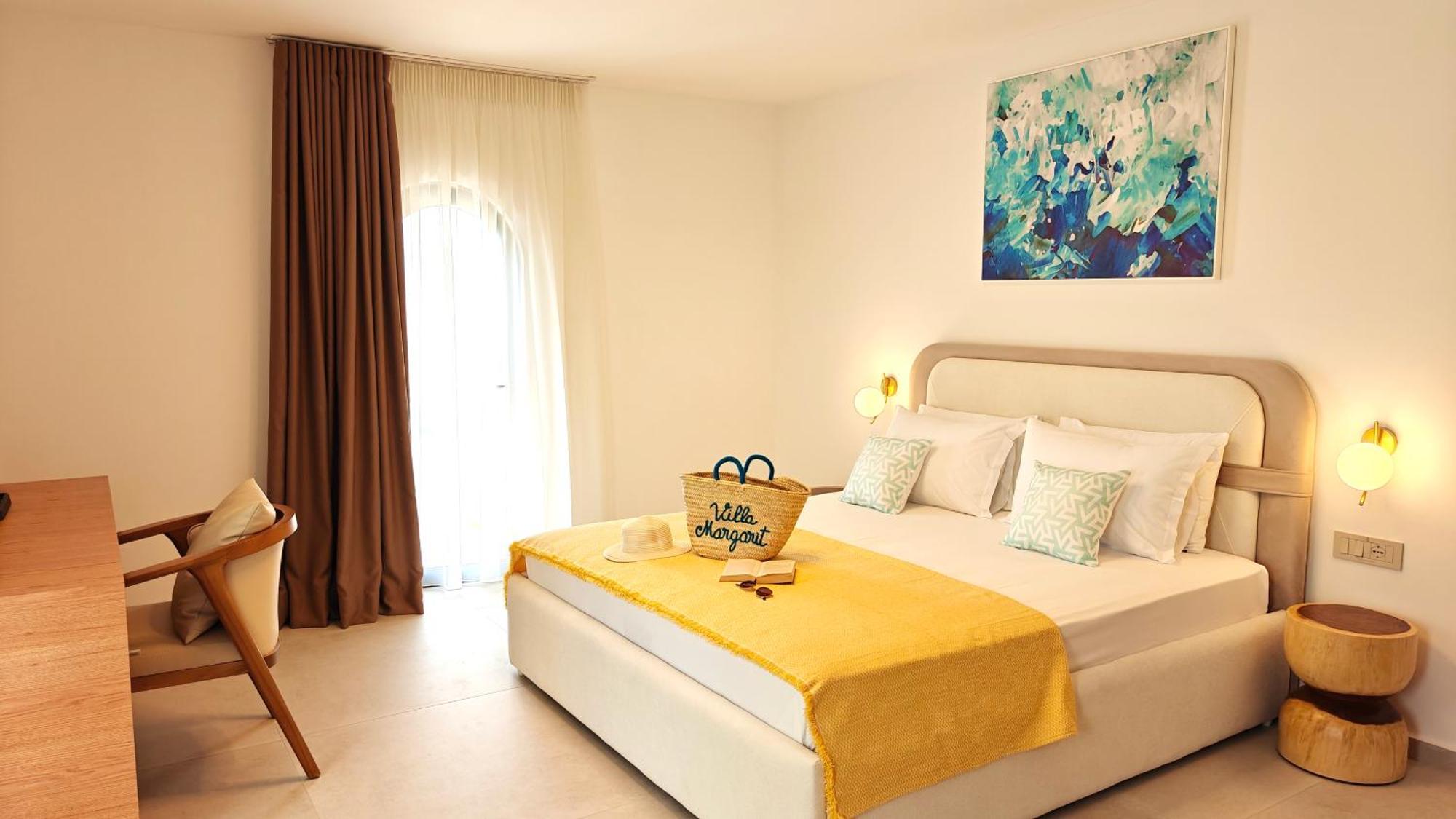 סרנדה Villa Margarit Boutique Hotel מראה חיצוני תמונה